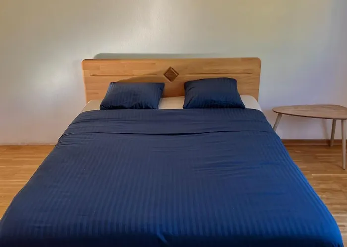Apartman , Near U1 Metro , Big And Cozy Bécs
